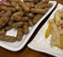Sichuan-style Pickled Chicken Feet