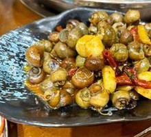 Spicy Stir-fried Snails