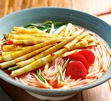 Sour Spicy Bamboo Shoot Noodles