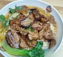 Mushroom and Wheat Gluten Noodles