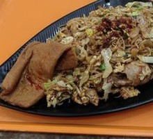 Chicken Leg Egg Fried Noodles