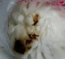 Minced Pork with Vermicelli in Buns