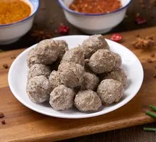 Hand-Made Beef Meatballs