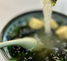Fried Tofu with Vermicelli Soup