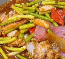 Spicy Frog Legs in Dry Pot