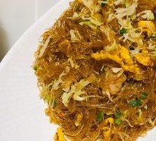 Stir-Fried Seafood with Rice Noodles