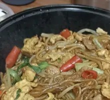 Ham and Pork Stir-fried Noodles