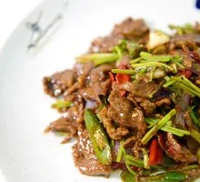 Spicy Beef with Yellow Sauce
