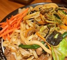 Beef Stir-Fried Udon Noodles