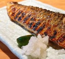 Grilled Pacific Saury