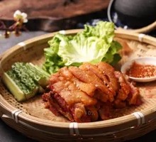 Salted German Pork Knuckle with Pepper