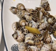 Steamed Flower Snail