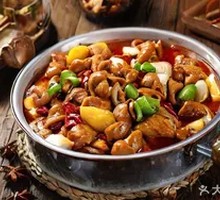Stewed Chicken with Pig Intestines
