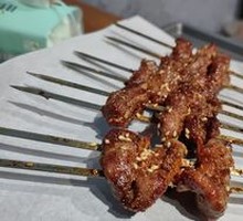 Charcoal-Grilled Pork Rind