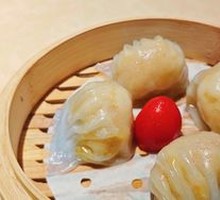 Crab Roe Shrimp Dumpling Supreme