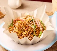 Soy Sauce Three-Thread Noodles