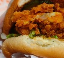 Classic Buttermilk Chicken Burger