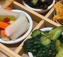 Four-Grid Assorted Vegetables