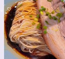 Shanghai-style Braised Pork Noodles
