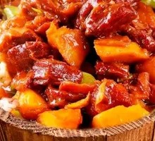 Potato and Beef Bucket Rice