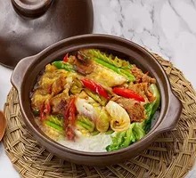 Spicy Pork in Clay Pot Rice