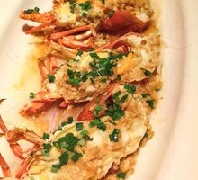 Steamed Little Lobster with Garlic