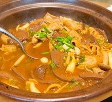 Duck Blood and Pig Intestine Stew