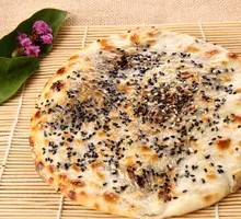 Mei Cai Beef Big Flatbread