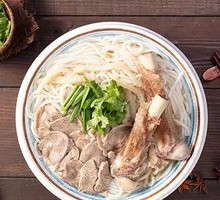 Beef Bone Noodle Soup