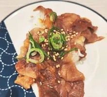Grilled Beef Sushi