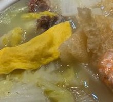Pork Skin Egg Dumpling Hot Pot