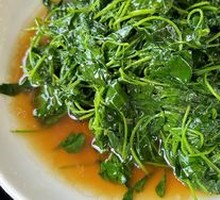 Braised Watercress with Wine