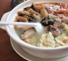 Shanghai Three Delicacies Hot Pot