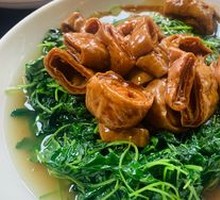 Herb and Intestine Stir-fry