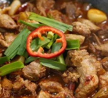 Stewed Chicken and Pork Ribs in Earthen Pot