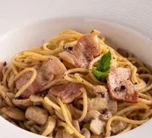 Creamy Mushroom Pasta
