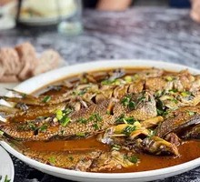 Braised Mixed Fish