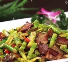 Bamboo Shoots Stir-Fried with Preserved Pork