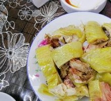 Three-Yellow Chicken