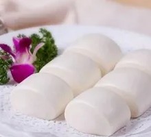 White Steamed Bun