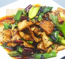 Fried Pork with Tofu Skin