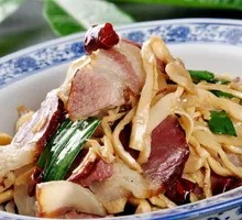 Huangshan Bamboo Shoot Tip Stir-fried Preserved Meat Baozi Rice