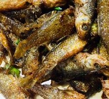 Sweet and Sour Small Fish