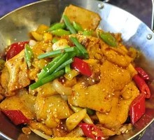 Spicy Pot-Braised Tofu with Leaves