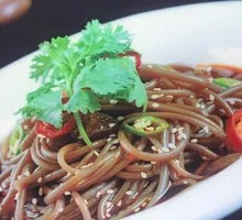 Sour Spicy Jelly Noodles