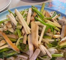 Water Celery and Tofu Skin Salad