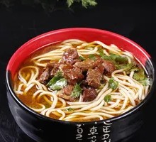 Sour Cabbage Braised Beef Noodles