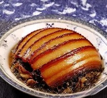 Salted Vegetable Braised Pork