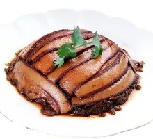 Preserved Vegetable Braised Pork