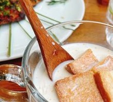 Dehong Fermented Milk Tea